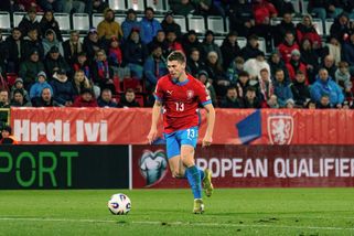 Hořký konec Davida Douděry ve Slavii? Vydá se na cestu do Ameriky? - Médium.cz